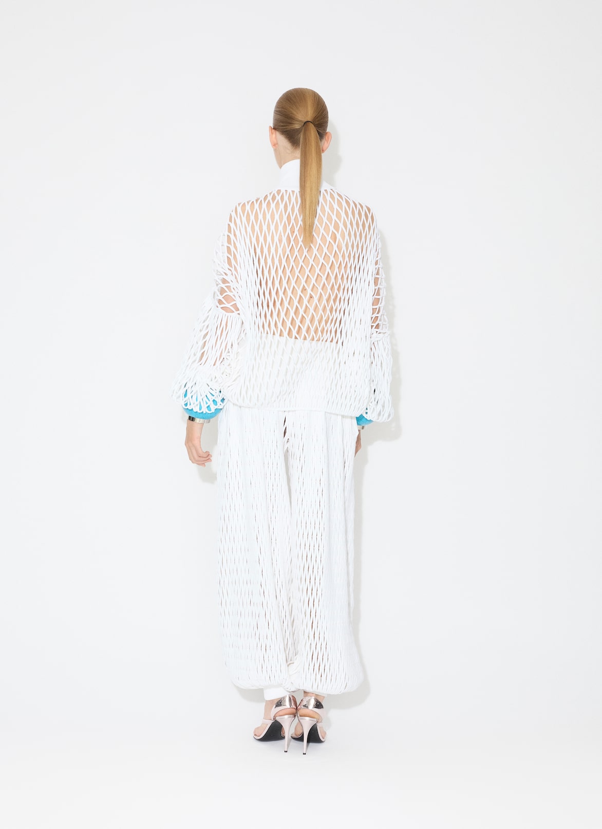 MACRAMÉ KNIT LOOSE JUMPER ALAÏA WHITE  MACRAMÉ KNIT LOOSE JUMPER
